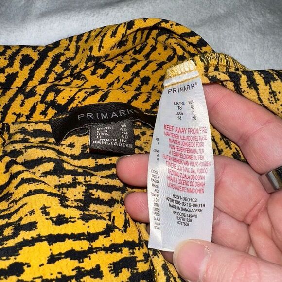 Primark Women’s Orange Black Abstract Pattern Mock Neck Blouse 14 EUC - Picture 6 of 10